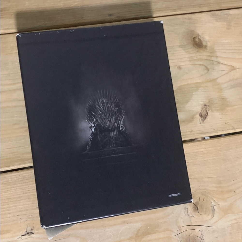 Game of Thrones Complete First Season DVD - Picture 3 of 11
